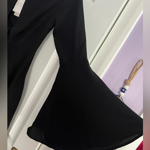 English Factory Dress Size S - Picture 7 of 8